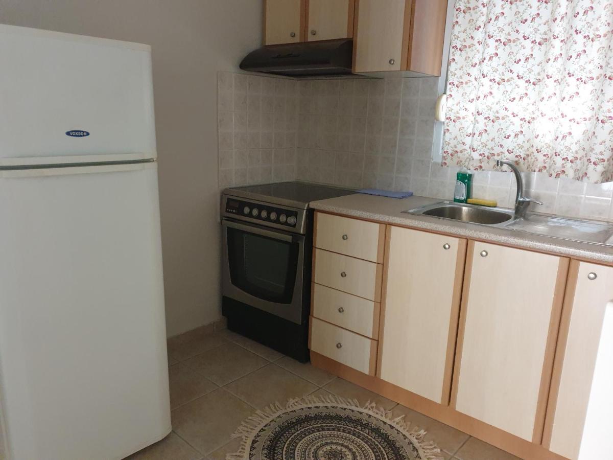 Comfortable Apartment In The Center Of Volos Very Close To The Port Ngoại thất bức ảnh
