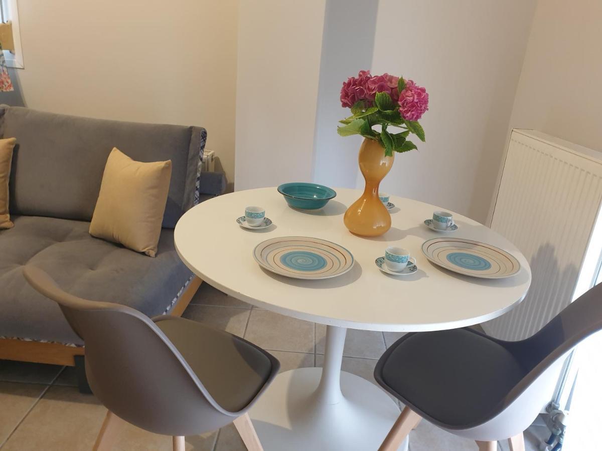 Comfortable Apartment In The Center Of Volos Very Close To The Port Ngoại thất bức ảnh