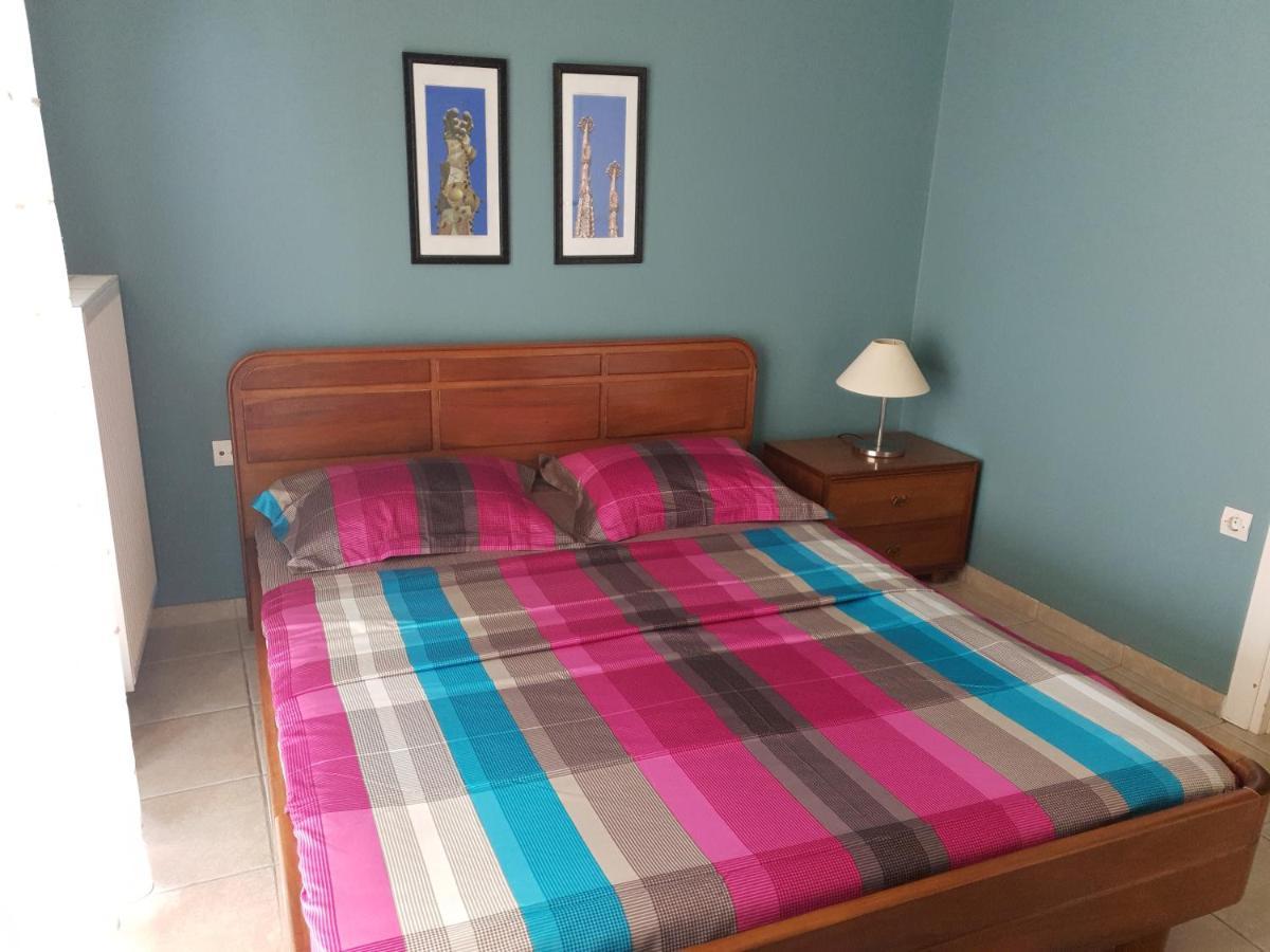 Comfortable Apartment In The Center Of Volos Very Close To The Port Ngoại thất bức ảnh